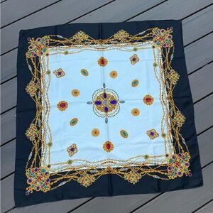 Vintage‑Style Jewel Print Scarf / Decorative Cloth